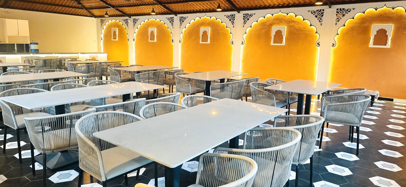 Restaurant & Dining